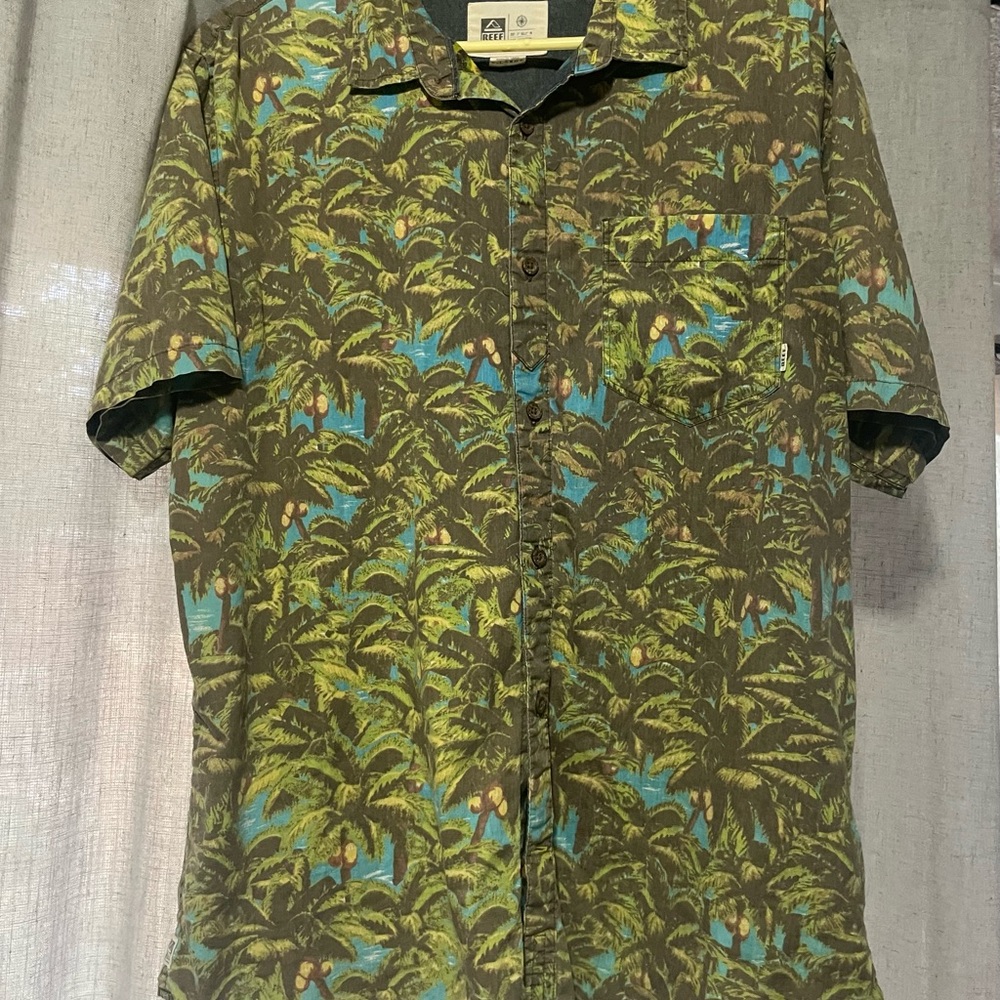 Reef Green and Blue Palm Print Shirt